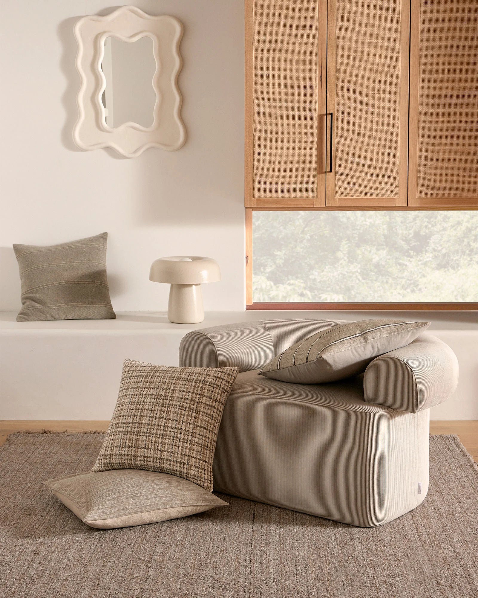 Dania Oyster - Image 7