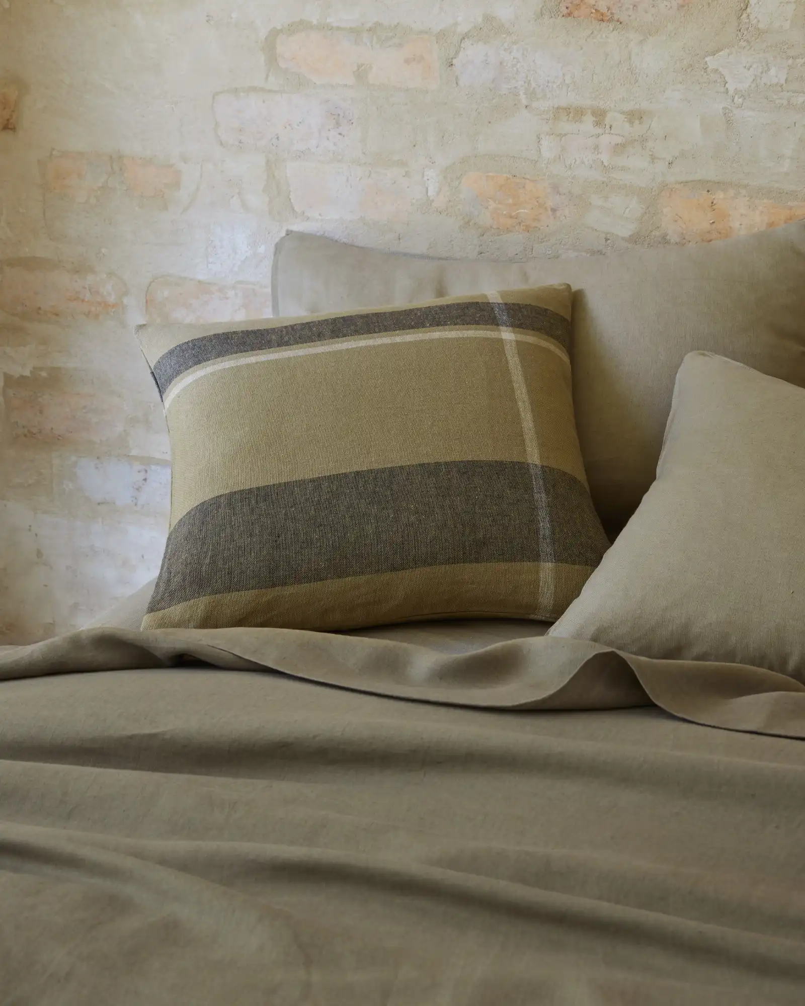 Ravello Pillowcase Set Caper - Image 5
