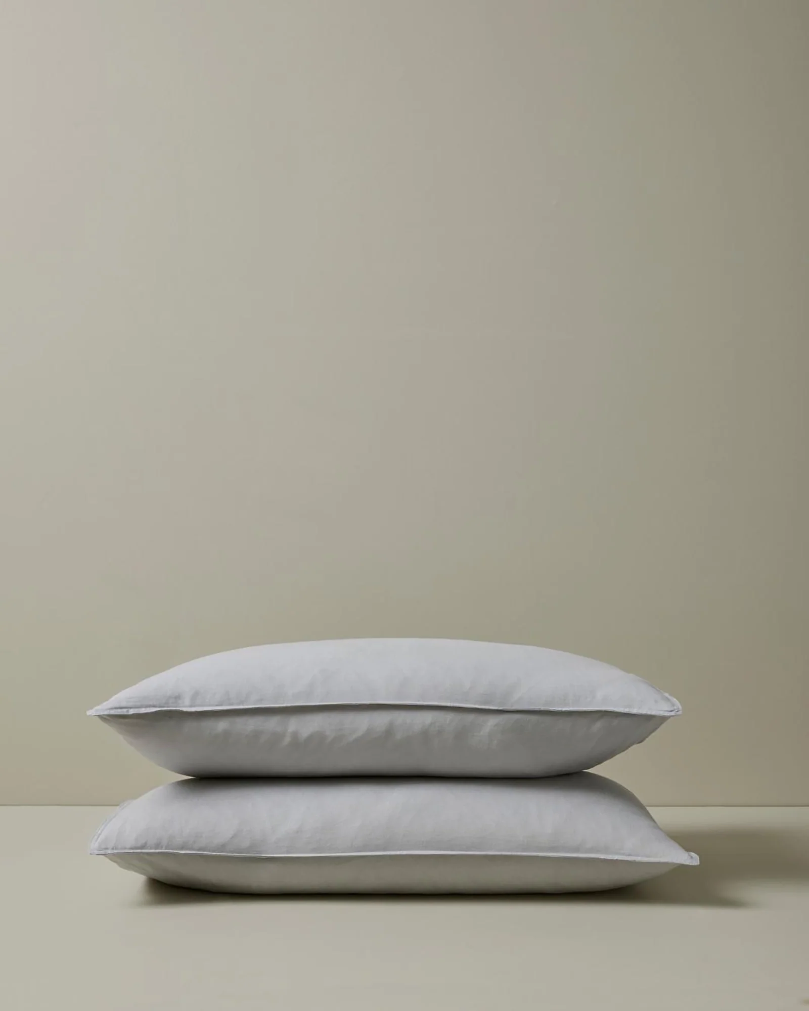 Ravello Pillowcase Set Silver - Image 3